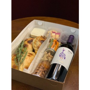 BOX PARA 2 ( ENTREGA SOMENTE PARA FRANCA) - Empório Ancestral: Queijos,  Vinhos & Embutidos